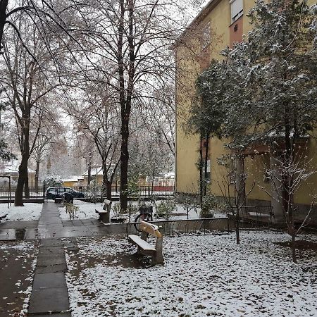 Lia Apartman Kiskunhalas Exterior foto